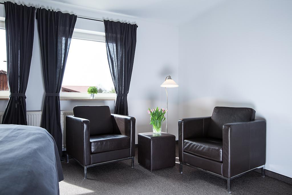Alpenglühen Smart Hotel Olching Habitación foto