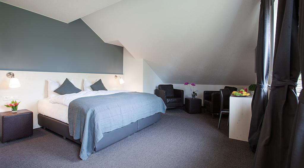Alpenglühen Smart Hotel Olching Habitación foto