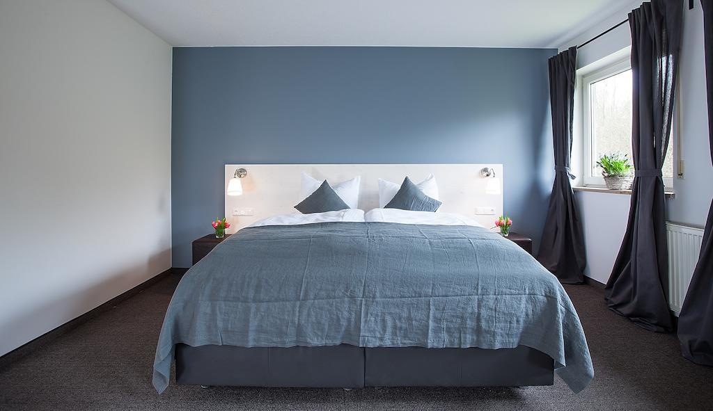 Alpenglühen Smart Hotel Olching Habitación foto